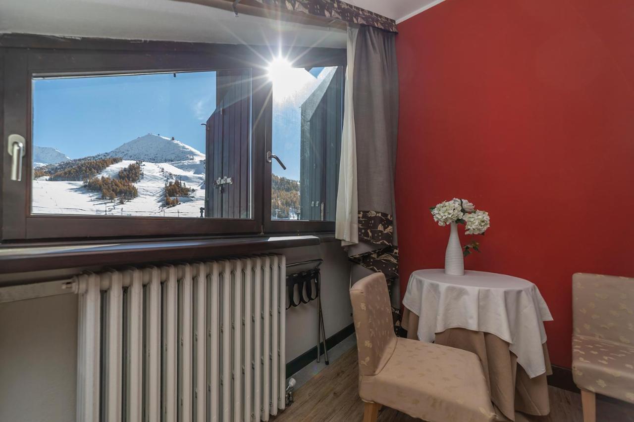 Hotel Du Col Colle Colle Sestriere Exterior foto